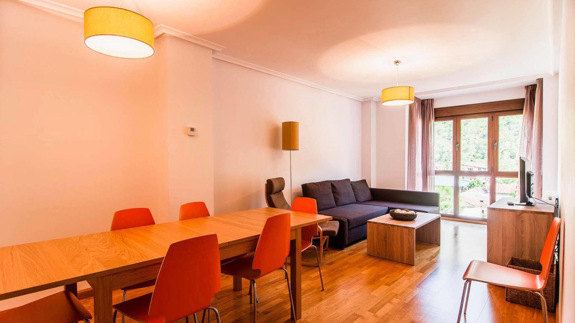 Apartamentos El Caxigu Arenas De Cabrales Zewnętrze zdjęcie