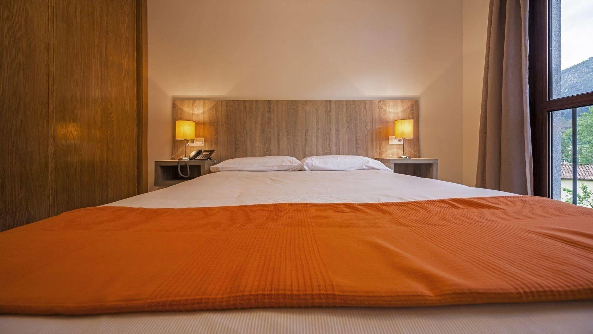 Apartamentos El Caxigu Arenas De Cabrales Zewnętrze zdjęcie