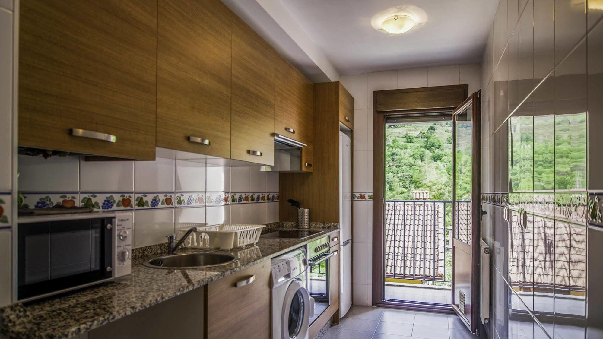 Apartamentos El Caxigu Arenas De Cabrales Zewnętrze zdjęcie
